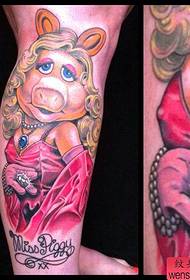 Tatuiruočių paroda, rekomenduokite kiaulės mergaitės tatuiruotę