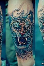 Sobrang gwapo nga cool nga pattern sa tattoo sa tiger