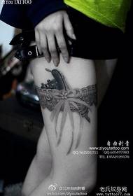Spets tatuering mönster för skönhet ben sexig trend