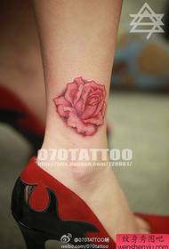 纹身秀图吧分享一幅脚踝玫瑰花纹身图案