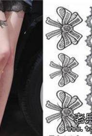 Tattoo show, recommend a woman's leg sexy lace tattoo pattern