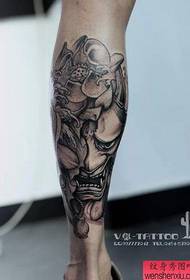 Tatuaggio gamba prajna lotus
