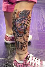 Vrouwen benen creatieve kleur prajna tattoo werkt door tatoeages