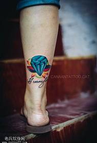 Slika nogu dijamantna tetovaža slika ljubaznošću tattoo showa