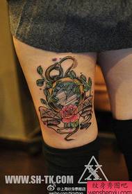 Ceas de buzunar clasic pop cu fete cu model de tatuaj trandafir