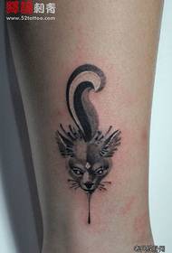 A cute little fox tattoo pattern on the legs