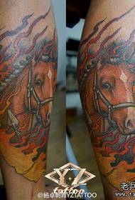 腿部经典很酷的马纹身图案