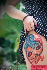 Mulher pernas cor máscara pena tatuagem imagens