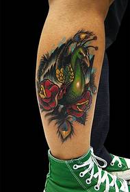 Tatuointiohjelma, suosittele jalkavärin riikinkukon tatuointikuviota