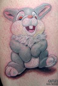 Нога милый мультфильм кролик татуировки