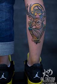 Leg trend classic deer tattoo pattern