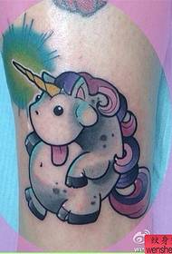 Tatueringsshow, rekommenderar ett ben unicorn tatuering arbete