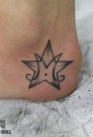 Small fresh legs unique five-pointed star tattoo works