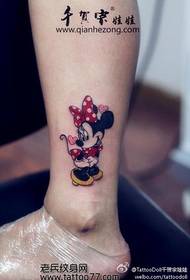 Kageulisan suksés corak tato beurit mickey