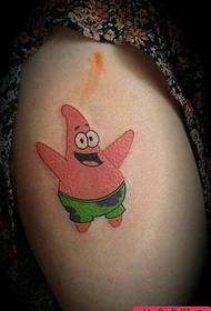 I tatuaggi di grandi stelle sui cartoni animati delle gambe sono condivisi dai tatuaggi