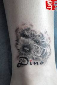 Jambes de la fille chien mignon chiot motif de tatouage