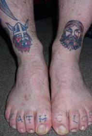 крак две пиратски татуировка модел
