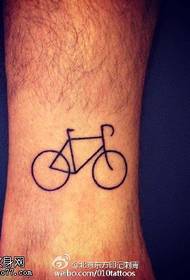 mudellu di tatuaggi di bicicletta à aneddu