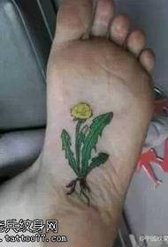 refrescante patrón de tatuaxe de flores de dente de león