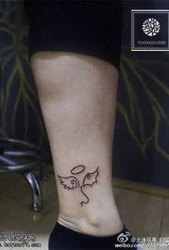Ракова татуювання на щиколотці