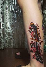 tatuaggio del totem di colore giapponese del piede nudo
