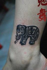 gamba carina modello popolare grande modello di tatuaggio elefante