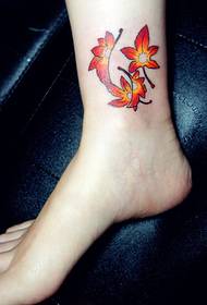 yakanaka diki uye yakanaka maple mashizha tattoo mufananidzo pikicha pahudyu
