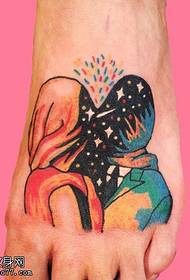 figura abstracta patró de tatuatge al peu