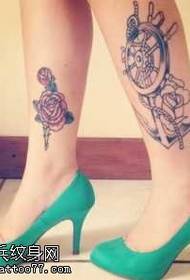 modello di tatuaggio bellissimo fiore di ancoraggio moda piede