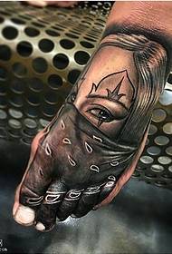 Uzorak za tetovažu stopala Ninja
