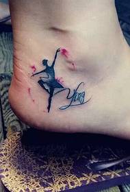 älskar att hoppa balettflickans vrist Totem tatueringsbild