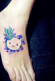Instep cat and crown tattoo pattern