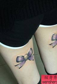 kecantikan kaki populer pola tato busur tampan
