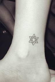 pola tattoo animasi kreatif genep tunjuk 47881 - ankle Seger pola kembang kembang tato