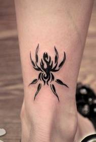 belle gambe a totem con motivo a ragno