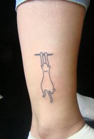 gambe di ragazza simpatico gatto Modello del tatuaggio