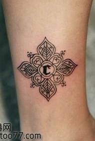 leg popular handsome totem tattoo pattern
