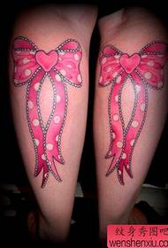 девојчиња нозе убава боја шема на тетоважа шема
