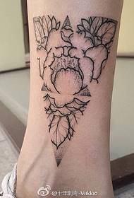 modello del tatuaggio del fiore della caviglia tatuaggio