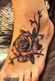 Foot Black Grey Rose Tattoo Patroon