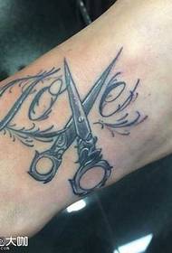 foot scissors tattoo pattern