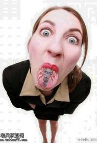 se mönstret i tatueringsmönster på tungan