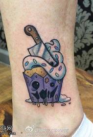 kniv snitt glass tatuering mönster