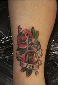ტერფის ლამაზი საკმაოდ ფერადი ალმასის ვარდები Tattoo სურათი