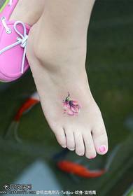 roze tedere perzik bloem tattoo patroon