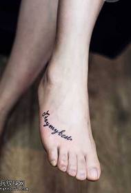 peito do pé texto fresco tatuagem padrão