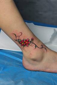pergelangan kaki yang indah fashion tampan gambar pola tato bunga