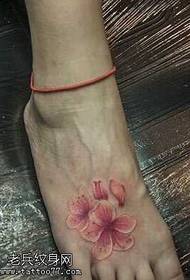 osobní třešňový květ tetování vzor