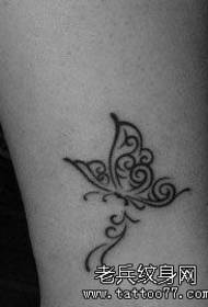 Meedercher léiwer d'Been Totem Schmetterling Tattoo Muster