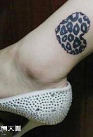 stopalo leopard ljubav uzorak tetovaža